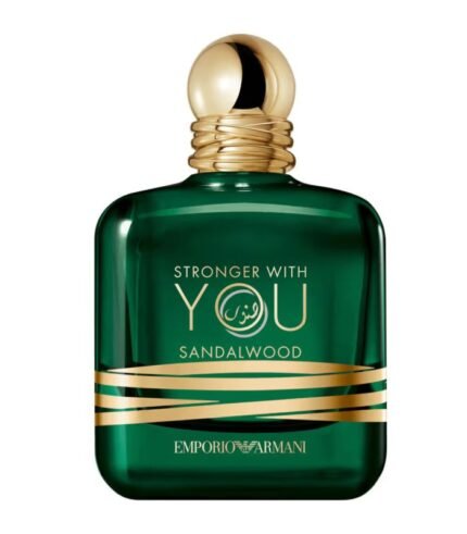 أرماني سترونقر وذ يو صندل وود